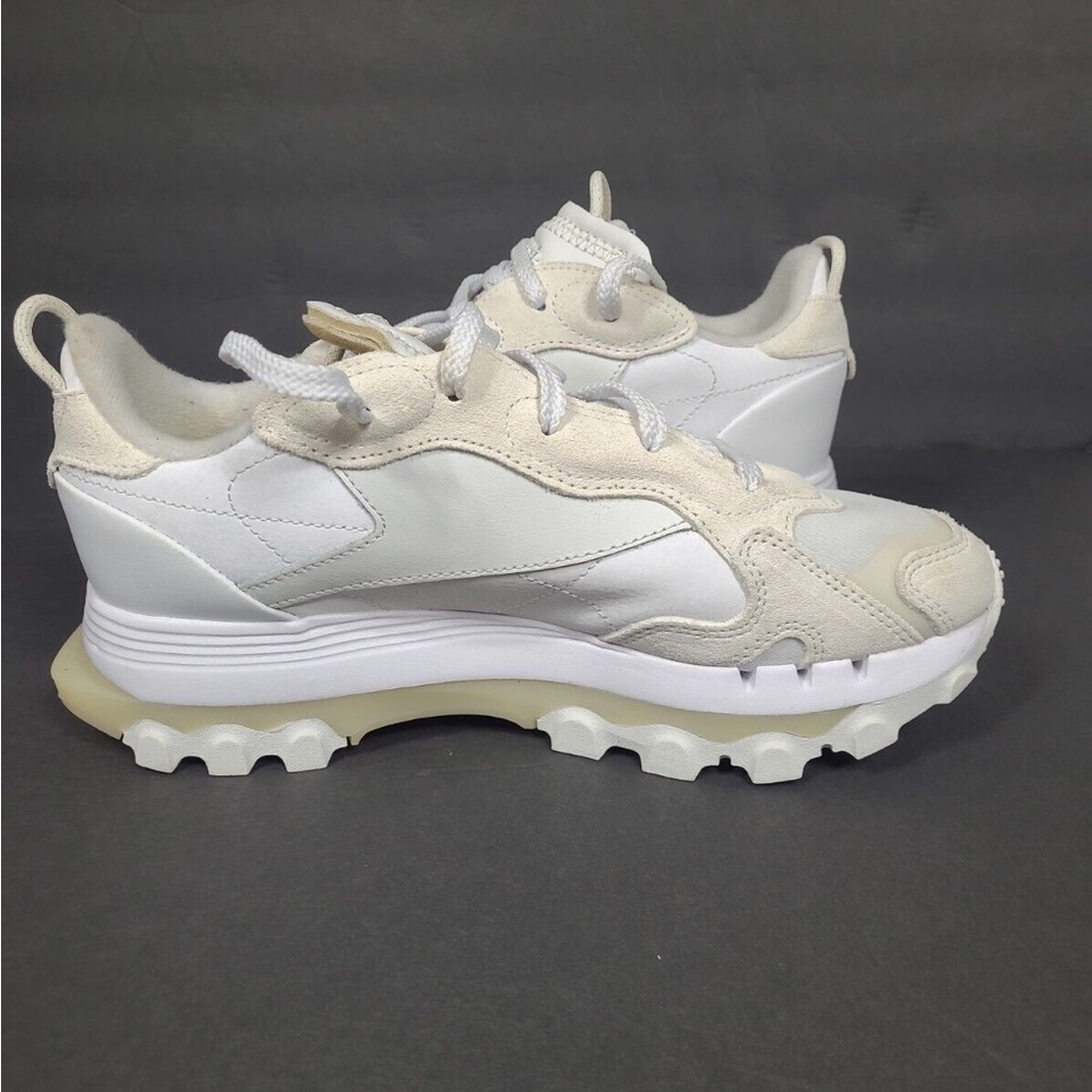 Cardi B Reebok White Cream Sneakers size 9.5